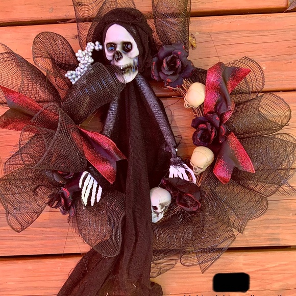 Skeleton Halloween wreath - Picture 1 of 1